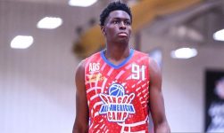 Kansas basketball recruiting: Four-star C Ernest Udeh Jr. commits to Jayhawks on CBS Sports HQ