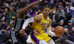 Russell Westbrook goes cold again in loss to Kings