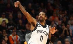 Report: Kyrie Irving wants to sign long-term deal with Nets, who are yet to communicate a similar desire