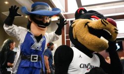 Finding an NCAA tournament path for Cincinnati Bearcats, Xavier Musketeers basketball