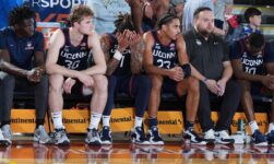 College basketball rankings: UConn remains in AP Top 25 poll; Kentucky, Tennessee move into top five