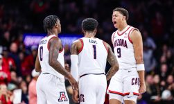 Arizona aims to extend winning streak vs No. 16 Cincinnati